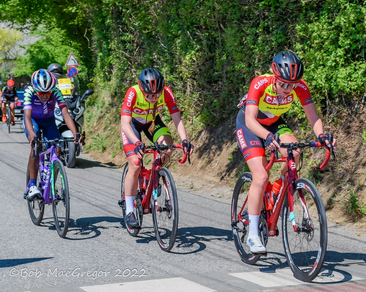 Katie Scott and Jess Finney racing Basso bikes at Grand Prix Feminin Chambery